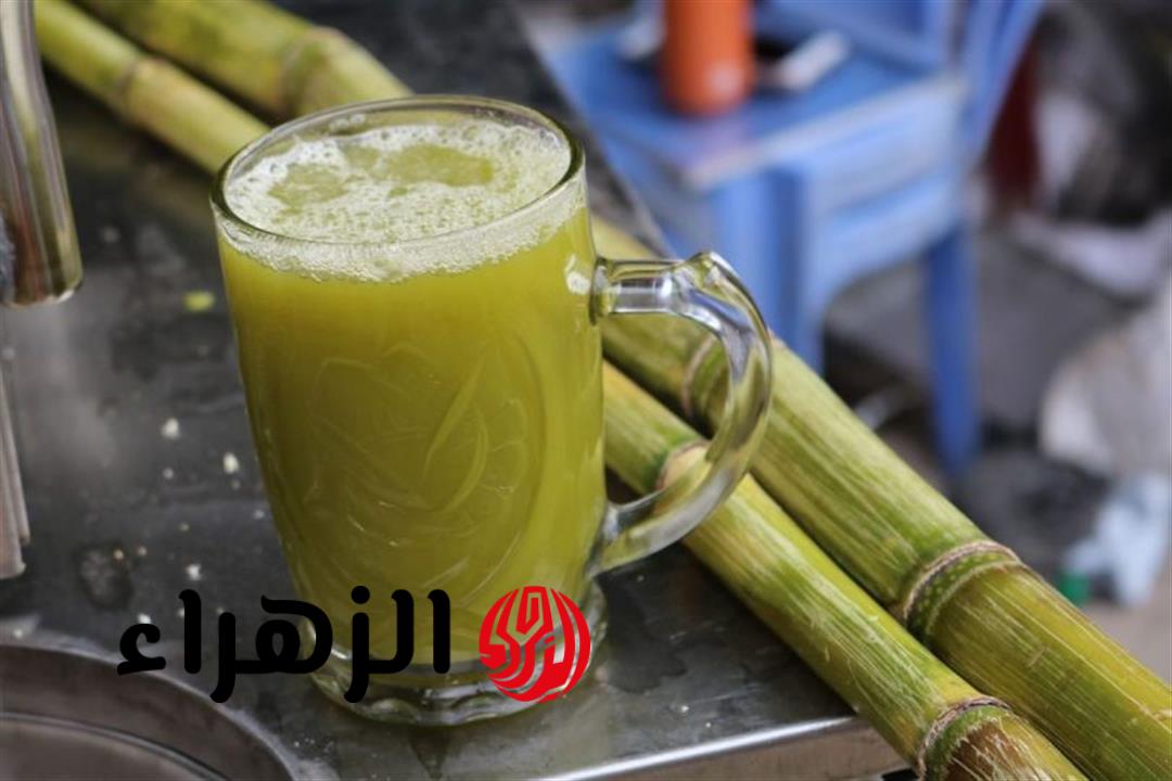 سؤال حير الملايين.. لماذا يتغير لون عصير القصب بعد دقائق من شرائه؟ أخيراً عرفنا