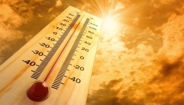 تتخطى حاجز الـ30.. الأرصاد تحذر من موجة شديدة الحرارة تبدأ في هذا الموعد