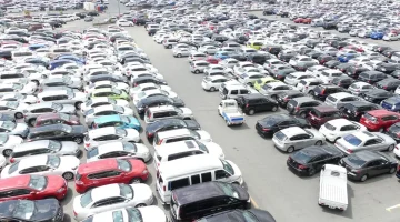 بأقل الأسعار.. مزاد علني كبير لبيع سيارات ملاكي وموتوسيكلات بجمارك الإسكندرية والسلوم