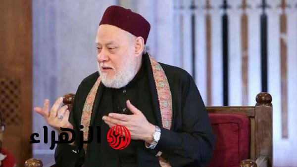 علي جمعة: لا يجوز تفتيش هواتف الأبناء بعد سن 18