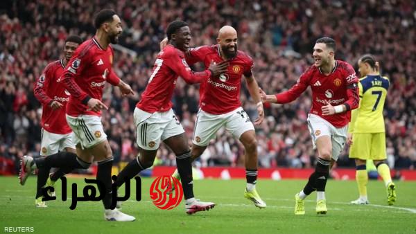 مانشستر يونايتد يواجه أستون فيلا في صراع المربع الذهبي بالدوري الإنجليزي