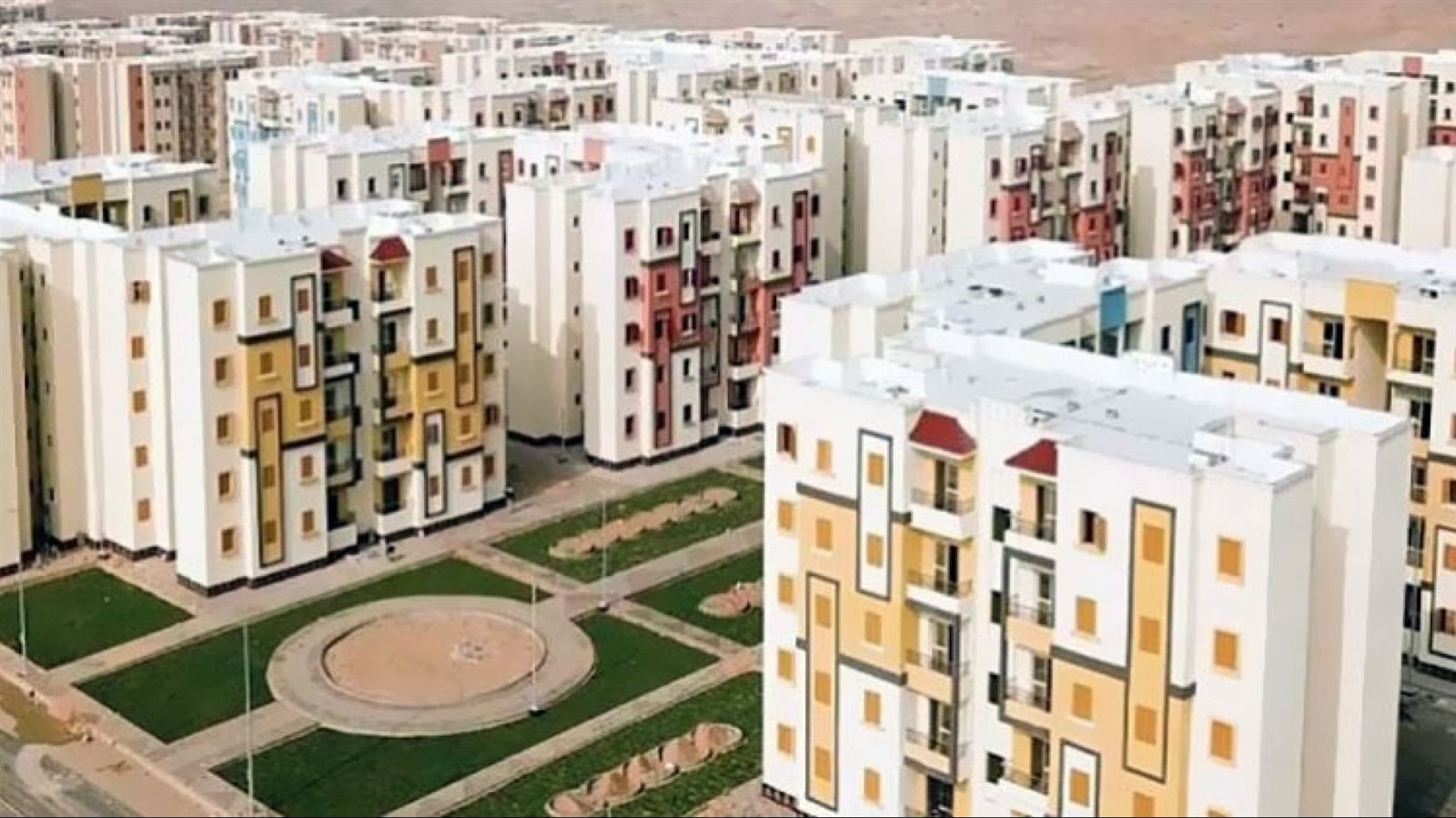 وزارة الإسكان تعلن طرح 50 ألف شقة لمتوسطي ومحدودي الدخل في هذا الموعد