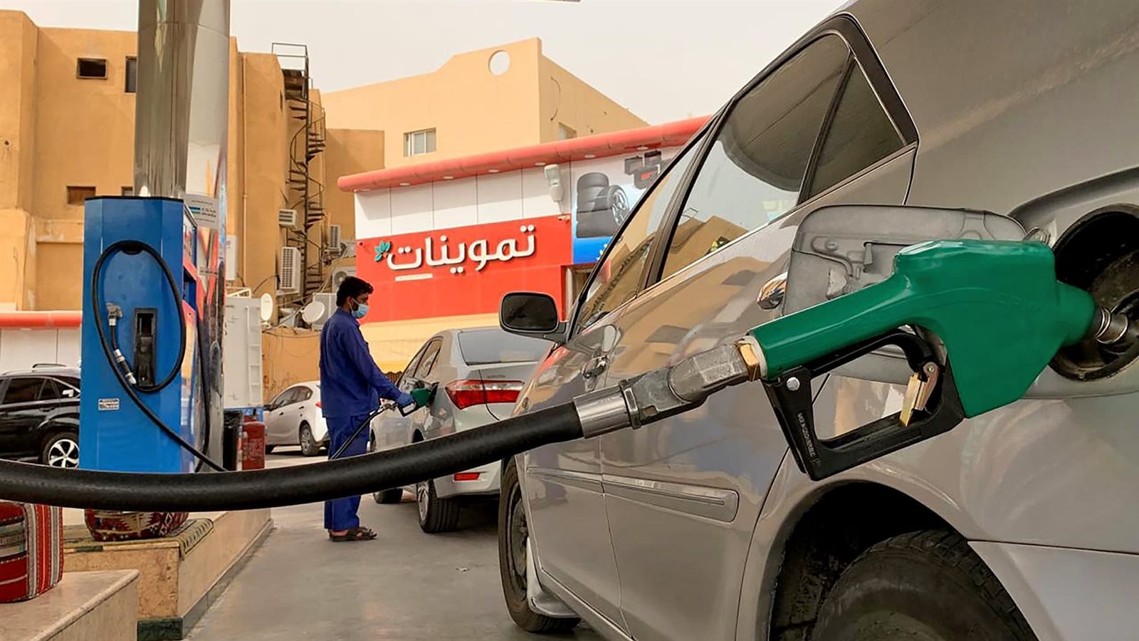 اللتر بـ 21 جنيهًا.. أسعار البنزين والسولار اليوم الجمعة 6 مارس 2026