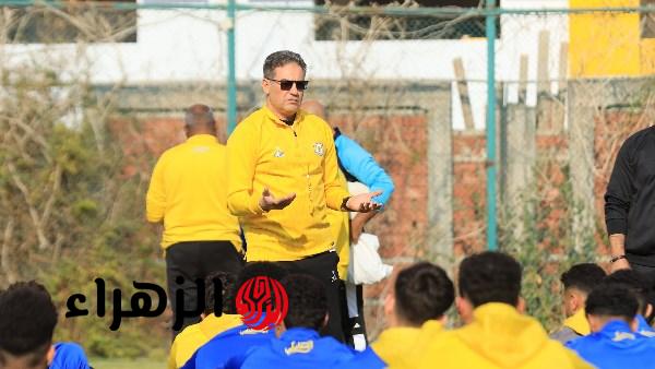 خالد جلال يقرر تصعيد مهند عبد العاطي وعبد الرحمن بطيخة لفريق الإسماعيلي الأول