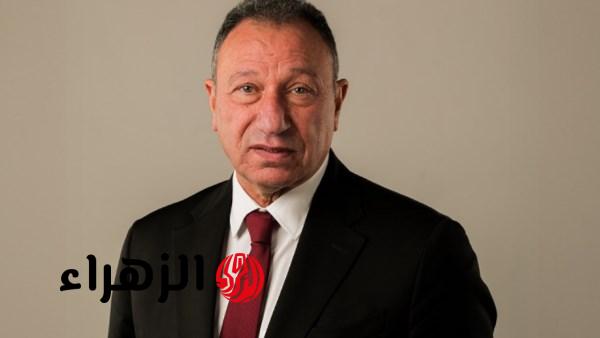محمود الخطيب يطيح بمسؤولين في الأهلي وبقاء المدير الفني ييس توروب