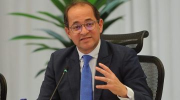 المالية تحدد 16 مارس موعدًا لبدء صرف مرتبات العاملين بالدولة