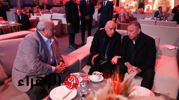 وزيرة التضامن تشيد بمؤسسة الأهلي وتدعم مشروع 100 بيت بـ 9 منازل
