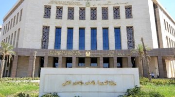 التعليم تعلن عقد امتحانات الثانوية العامة بنظام كتيب المفاهيم