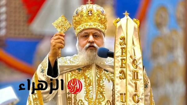 الأنبا ميخائيل يترأس قداس عيد القيامة ويستقبل المهنئين في الكنيسة الأرثوذكسية بأسيوط