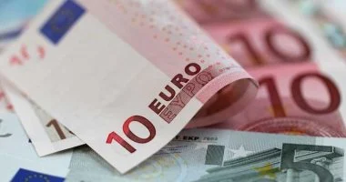 سعر الدولار اليوم مقابل الجنيه المصري وارتفاع اليورو الثلاثاء 7 أبريل 2026 بالبنوك المصرية