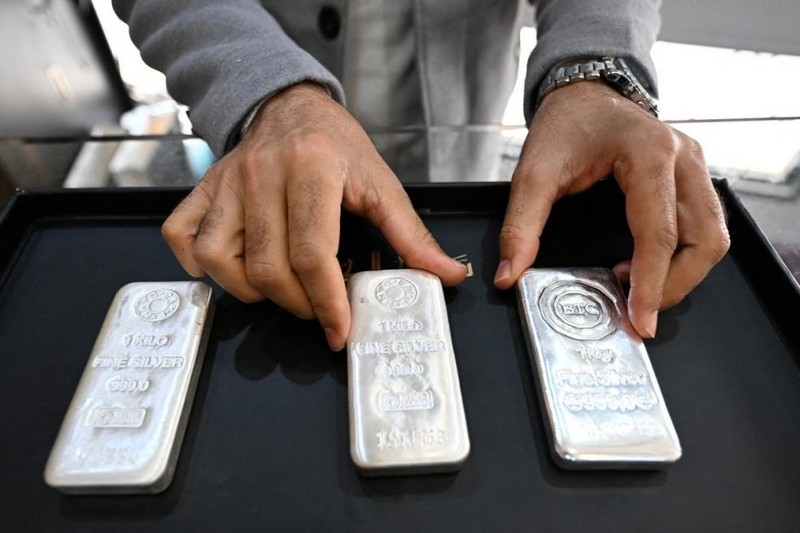 استقرار مع تباين طفيف.. سعر الفضة اليوم في مصر الخميس 9 أبريل 2026