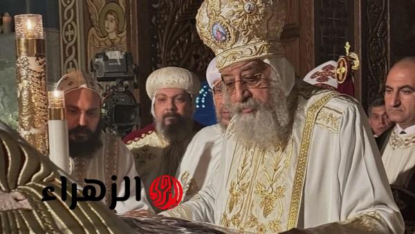 صلوات قداس عيد القيامة تقام في الكاتدرائية المرقسية بالعباسية