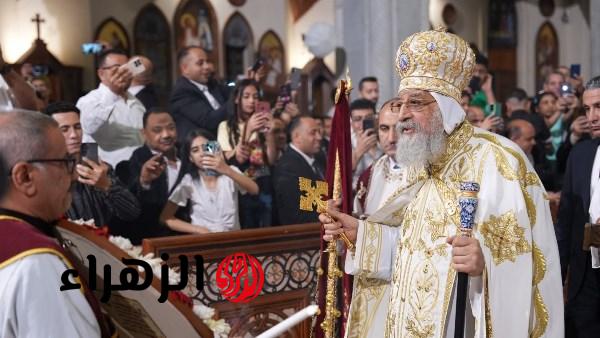 قداس القيامة يجمع المصلين في الكاتدرائية المرقسية بالعباسية وسط أجواء هادئة