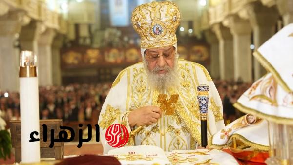 قداس عيد القيامة بالعباسية يشهد حضور البابا تواضروس ومشاركة أعداد كبيرة من الأقباط