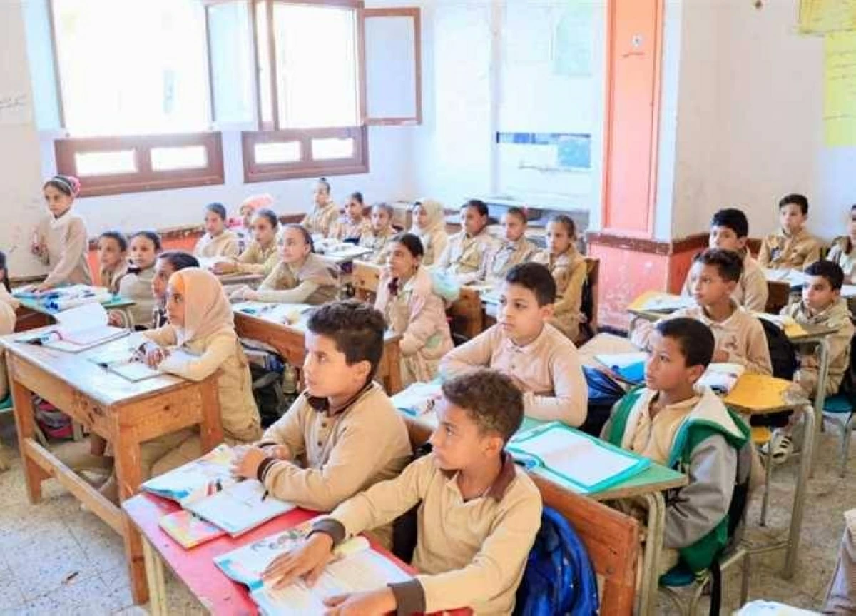 مفاجأة بشأن إجازة عيد العمال 2026.. هل تشمل الطلاب والمعلمين؟