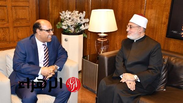 مفتي الجمهورية يؤكد أن تعزيز الوعي ضروري لحماية الهوية الوطنية ومنع انتشار الأفكار المتطرفة