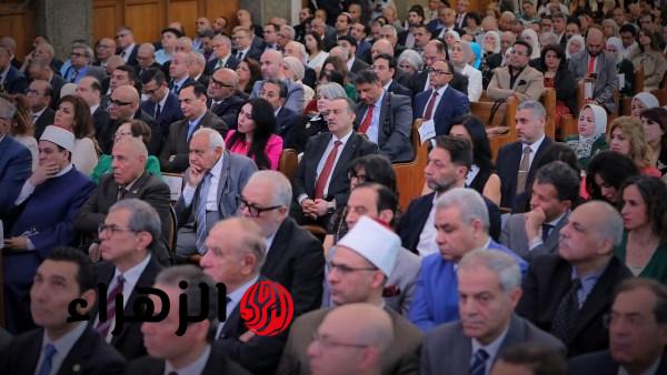 ممثل عن الرئيس عبد الفتاح السيسي يحضر احتفال عيد القيامة بحضور رئيس الطائفة الإنجيلية في مصر الجديدة