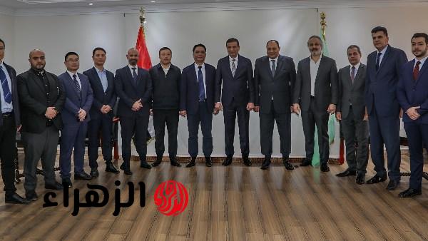 وزير الزراعة يبحث مع المستثمرين الصينيين تعزيز صادرات المنتجات الزراعية المصرية إلى الأسواق الآسيوية