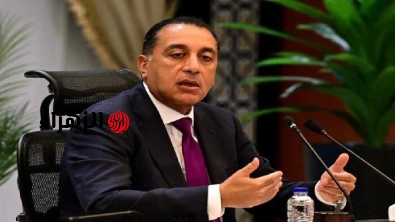الحكومة تناقش خطط تعزيز احتياطيات الوقود لضمان استدامة إمدادات الطاقة للمواطنين