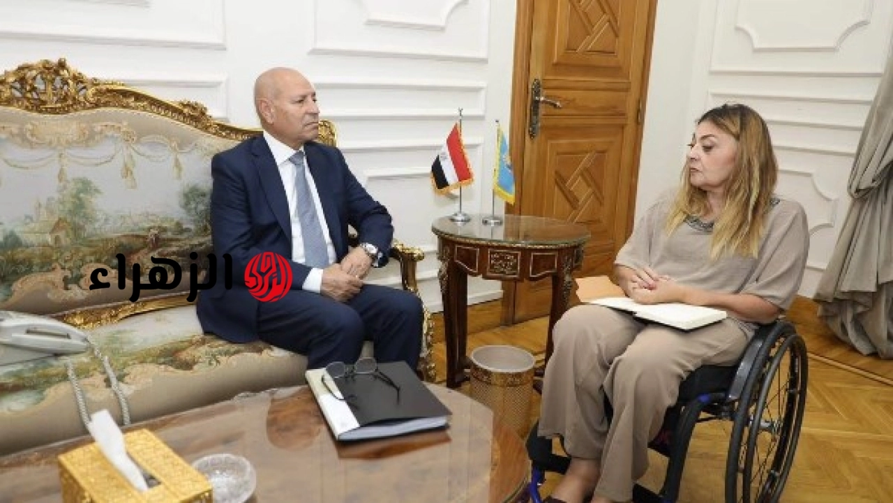 المشرف العام على ذوي الإعاقة يبحث مع محافظ القاهرة سبل تسهيل الخدمات للأشخاص ذوي الإعاقة