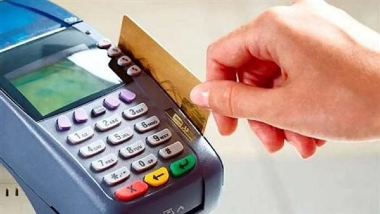حقيقة إيقاف بطاقات التموين بسبب المدارس الخاصة.. التموين توضح الأسباب وتفتح باب التظلمات