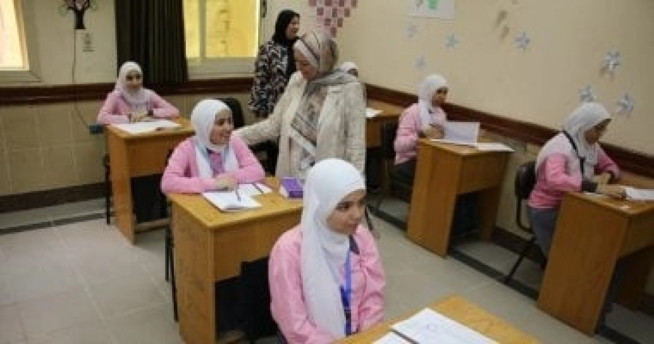 بشرى لطلاب الإعدادية.. تعرف على شروط وأماكن مدارس التمريض في المحافظات